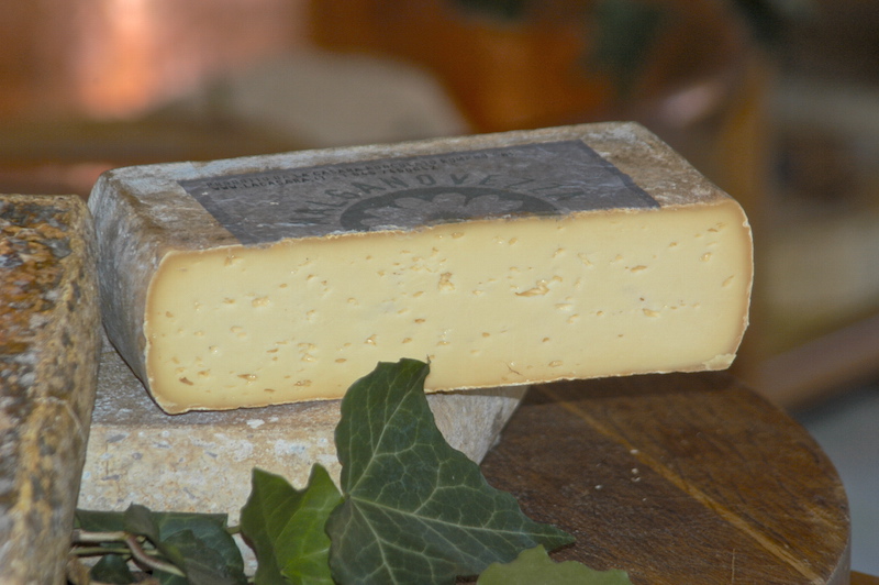 Genziana del Monte Baldo formaggio a pasta molle
