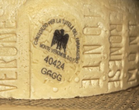 Monte Veronese Dop d’Allevo presidio Slow Food